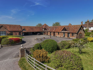 Photo 19- click for photo gallery